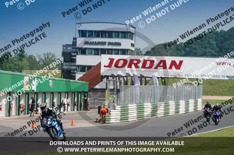 enduro digital images;event digital images;eventdigitalimages;mallory park;mallory park photographs;mallory park trackday;mallory park trackday photographs;no limits trackdays;peter wileman photography;racing digital images;trackday digital images;trackday photos